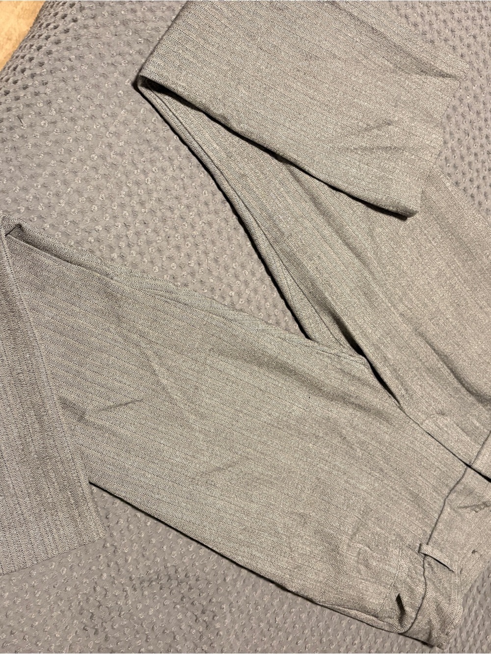 Express women’s  Light Gray Knit pants